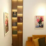 Mjolly Apartment Tirana