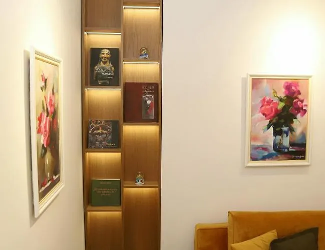 Mjolly Apartman Tirana